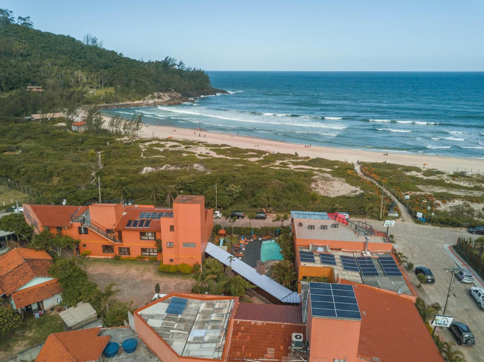 Ferrujao Pousada E Restaurante Гаропаба Экстерьер фото